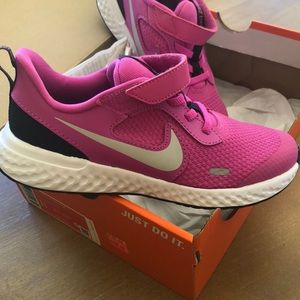 Brand new still in box never worn, Nike 1.5Y